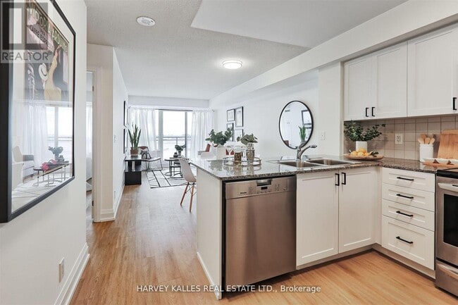 Photo - 1070 Sheppard Ave W Unit 912