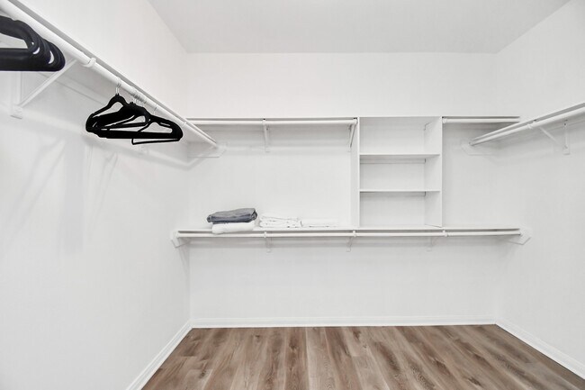 Photo - 6715 Plum Springs Ln