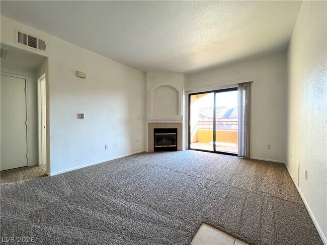 Photo - 8250 N Grand Canyon Dr Unit 2018
