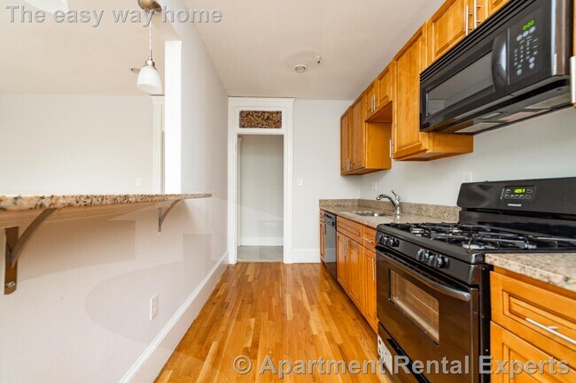 288 Chestnut Hill Ave Unidad 14
