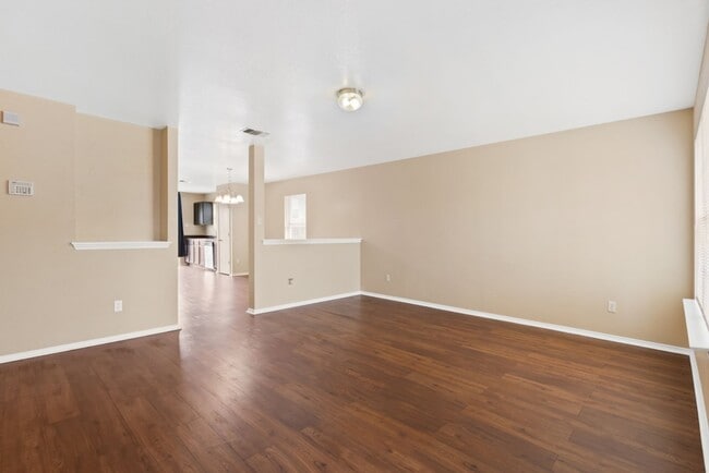 Photo - 3 Bedroom/2 Bath Meadow Brook Subdivision