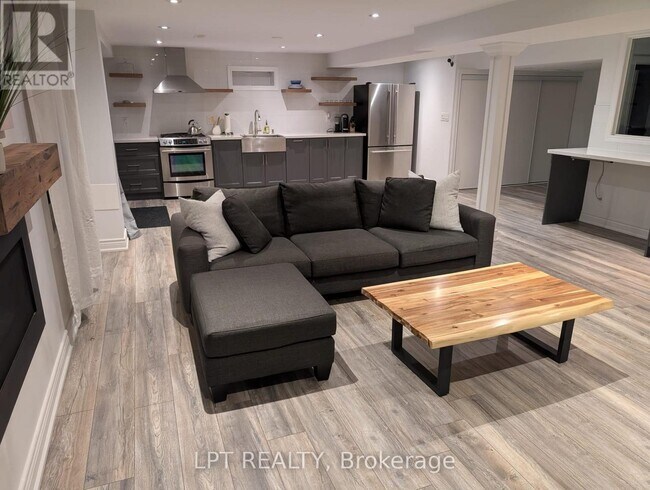 Photo - 10 Kinloch Ct