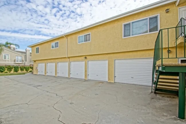 1815 Clark Ln Unit B