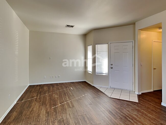 Photo - 1701 S 113th Dr