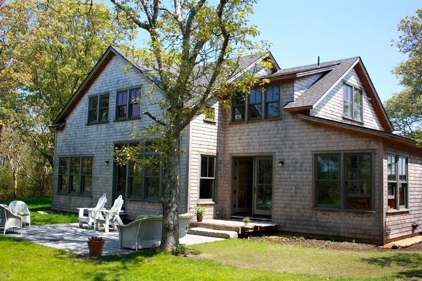 Building Photo - 61 Road To Great Neck Rd Rental