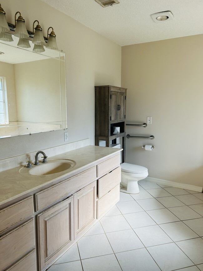 Photo - 11320 Allen Rd