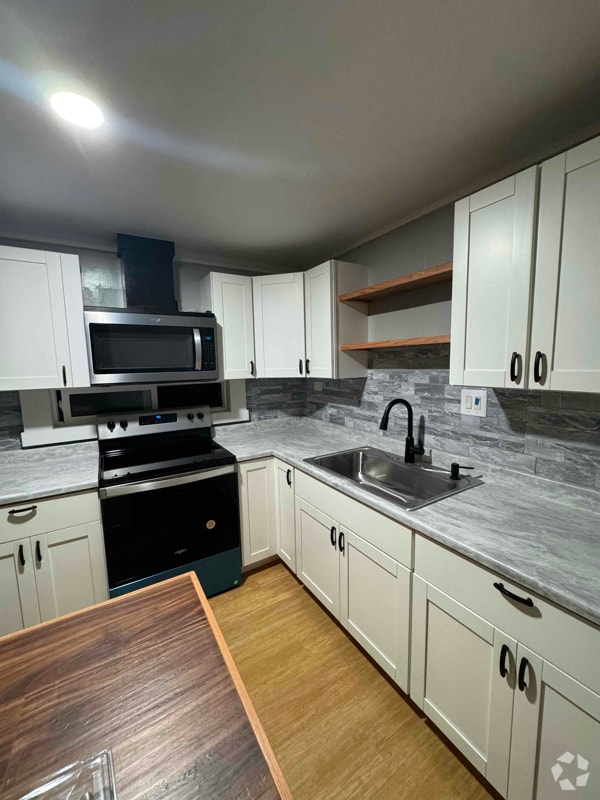 Building Photo - 1 Lelepio Pl Unit 1 Rental