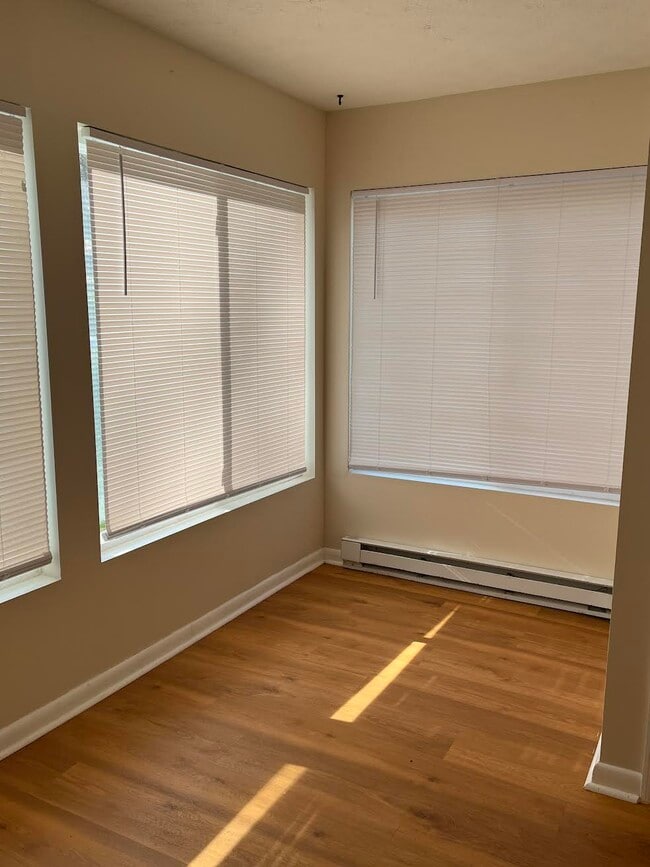 Photo - 2350 Rolfe St Unit A