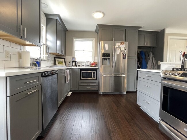 Photo - 5360 Lowry Terrace