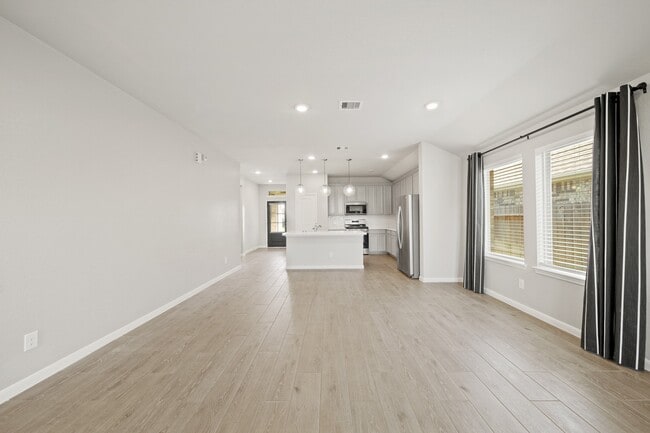 Building Photo - 2307 Gentle Breeze Ln