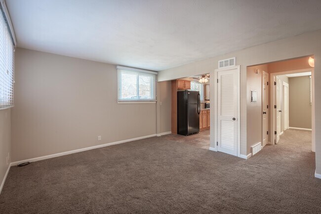 Spacious living room