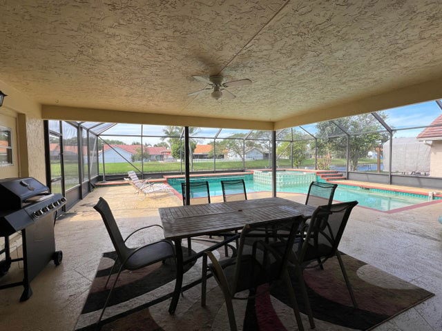 Photo - 9775 Sun Pointe Dr