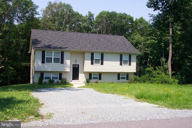 Building Photo - 8435 Chesley Dr Rental