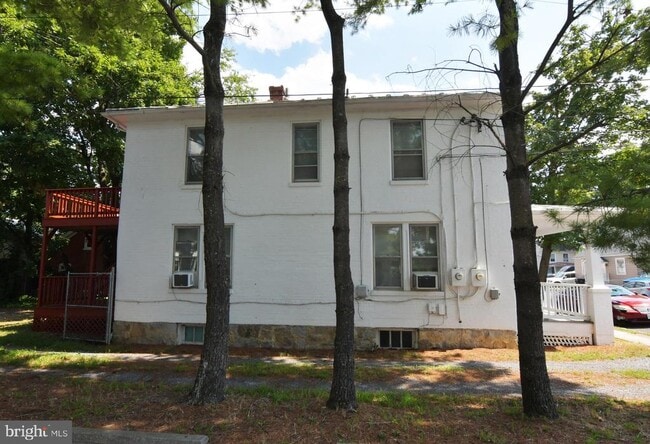 Photo - 24 Jackson Ave Unit APT 2
