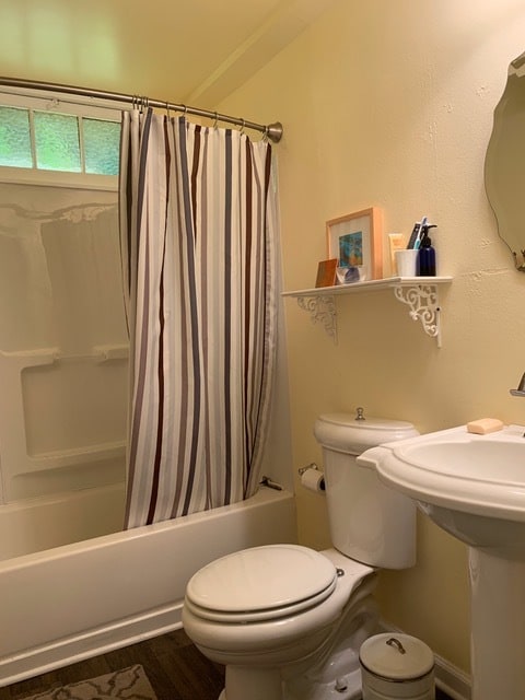 Photo - 2823 NW Golden Dr