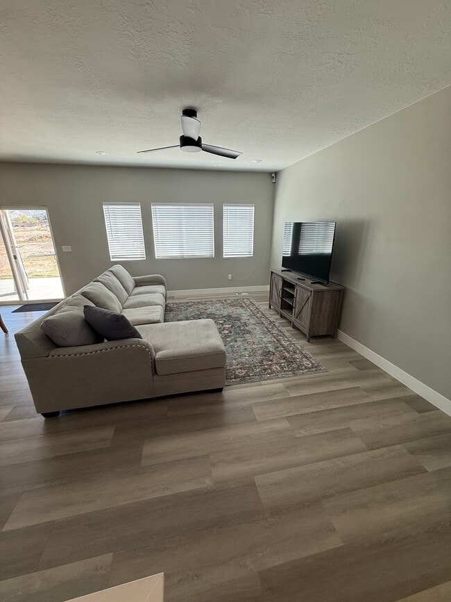 Photo - 1726 N 3175 W