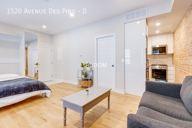 Photo - 1520 Av des Pins O Unité D