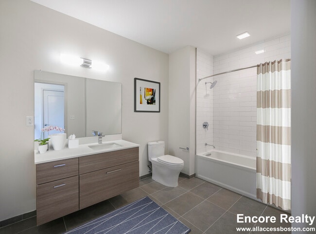 Photo - 454 Harvard St Unit 204