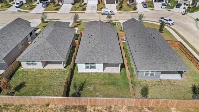 Building Photo - 335 Willow Sage Ct