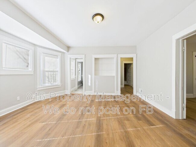 Photo - 2712 Park Ave