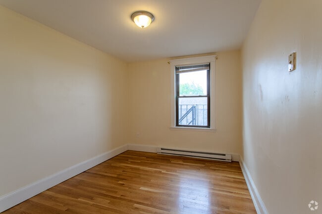 3 Bedroom 1 Bath