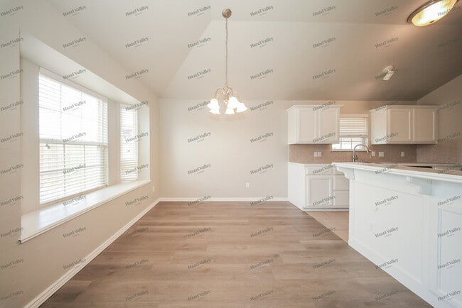 Photo - 2323 Box Turtle Way