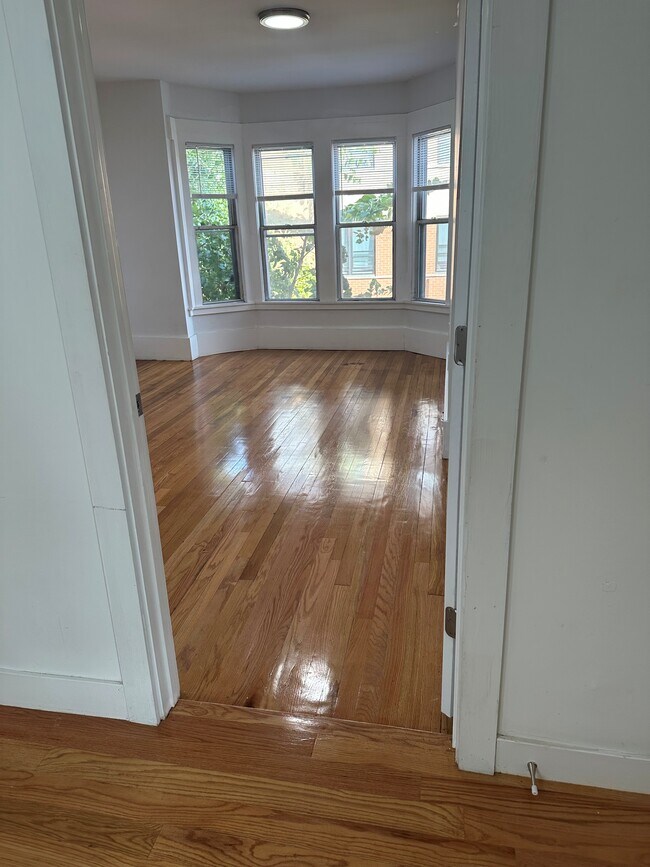 7 Greenville St Unit 4