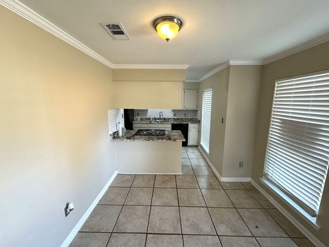 Photo - 2 Bedroom 1 Bath townhome located in Barrington Estates
