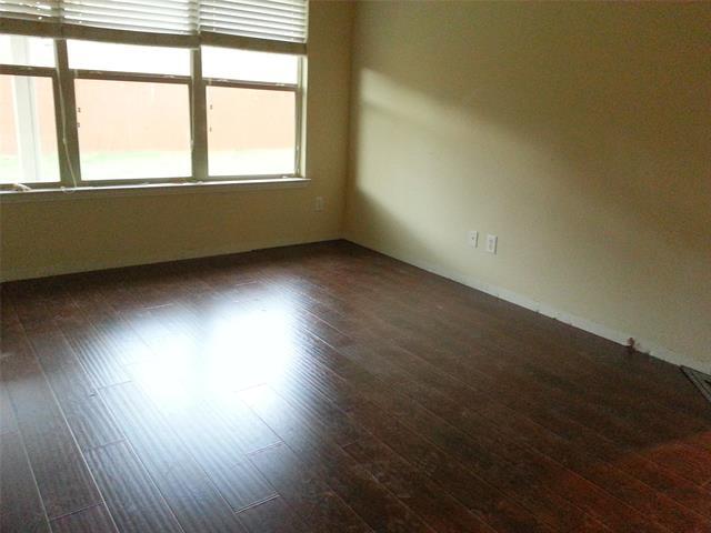 Photo - 2209 Sun Creek Dr