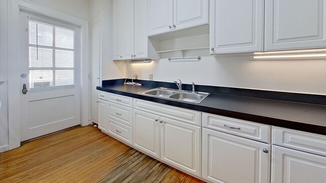 Photo - 3102 Riverside Ave Unit 3102 Riverside Ave #4