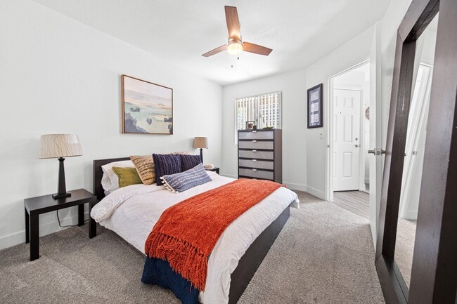 Woodlands Village Apartments