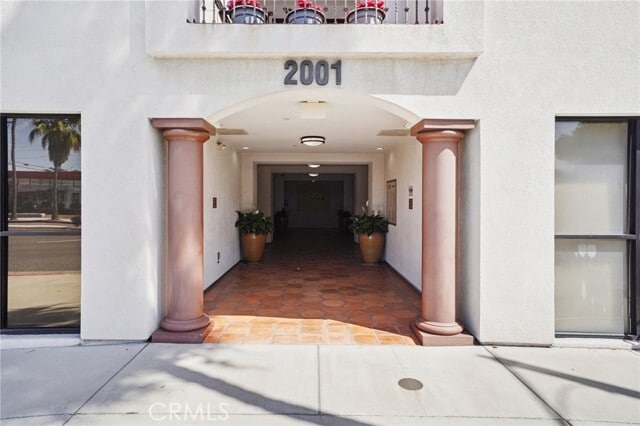 Building Photo - 2001 Artesia Blvd Unit 210 Rental