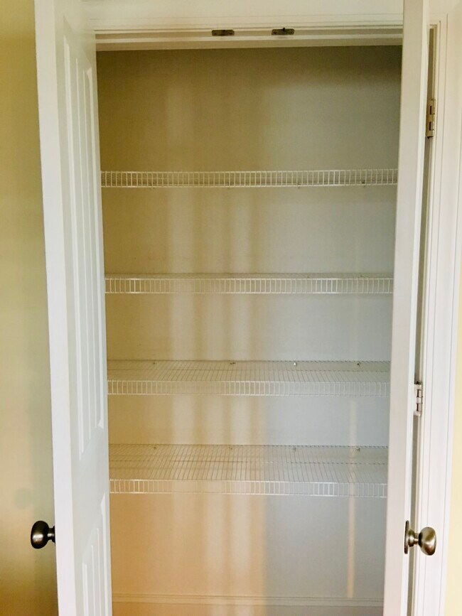 Photo - 102 Abaco Dr E