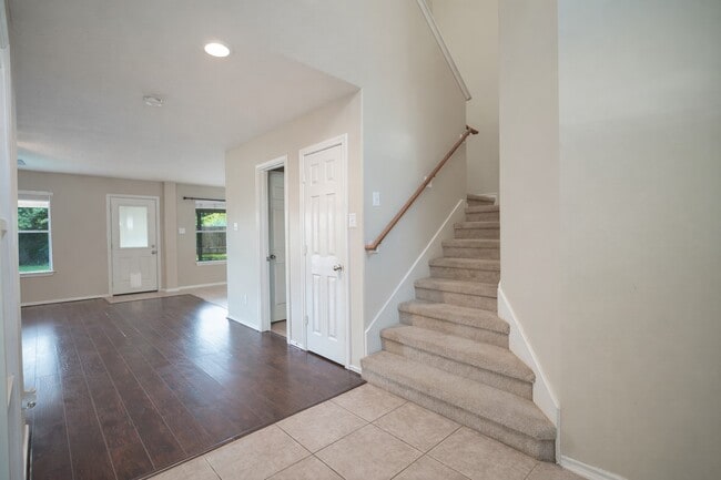 Photo - 8315 Cardamon Ln