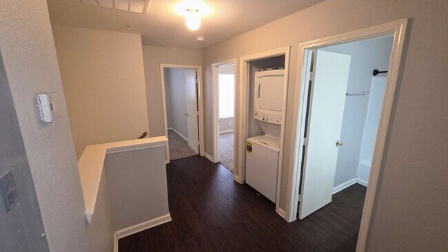 Photo - Converse, TX! 3 Bedroom 2.5 Bath Townhome