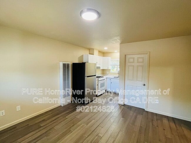 3251 N State St Unidad 108
