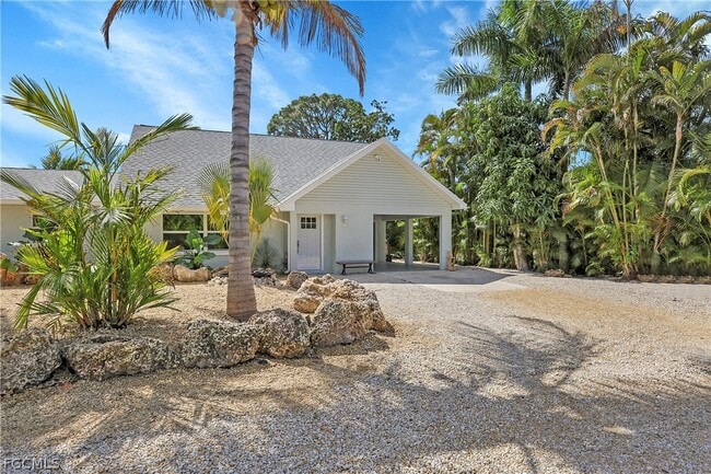 Photo - 958 Indiana Ave