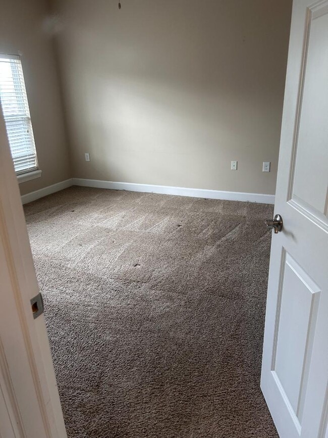 Photo - 2684 Hibiscus Way