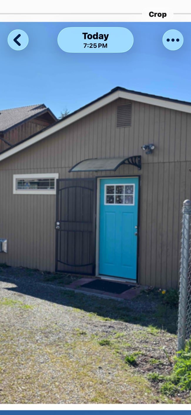 286 N 4th St Unidad Casita