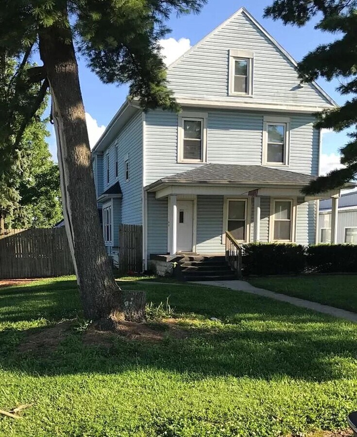 Yorktown School District - Yorktown School District Unit 9009 Apt 1