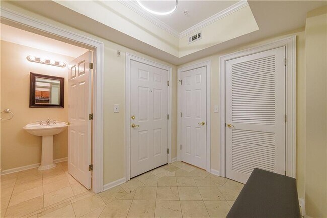 Photo - 3275 Lenox Rd NE Unit 214