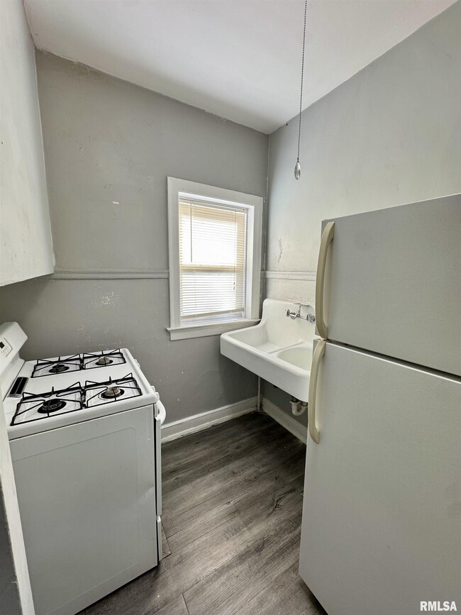 Photo - 2028 7th St Unidad E3