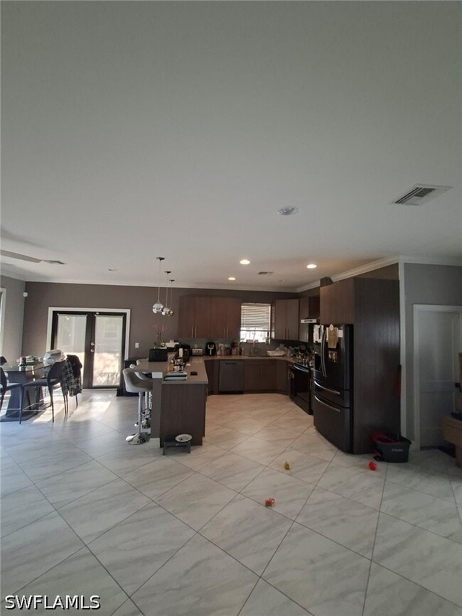 Photo - 2360 Burton Ave