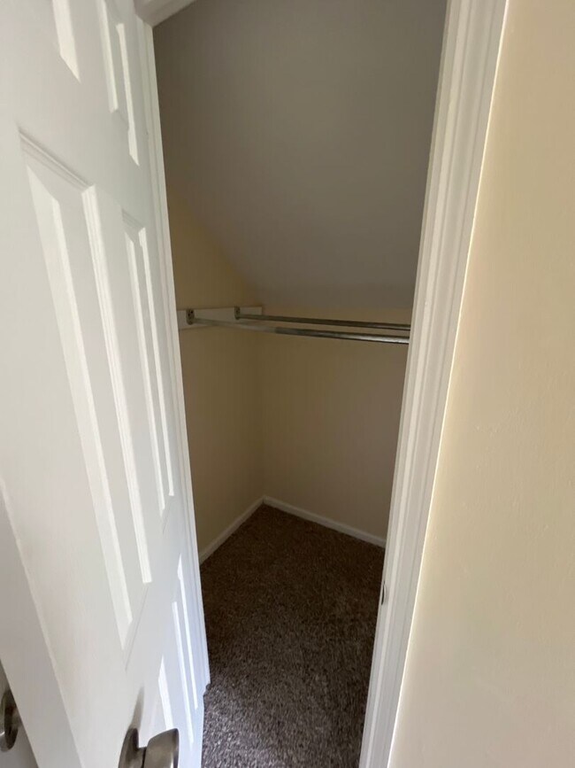 3 Bed single family home Whitehall Rental House Rental in Whitehall