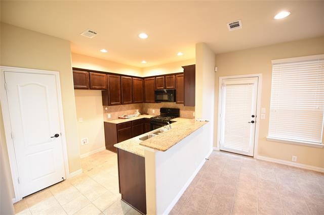 Photo - 855 Llano Dr