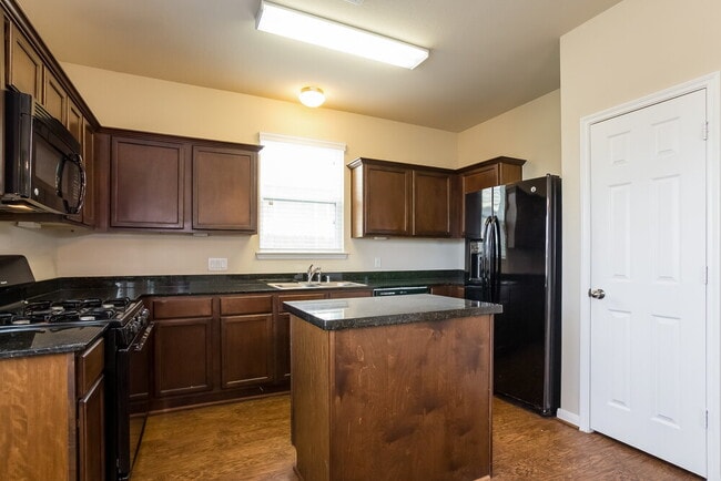 Photo - 3350 Allington Ct