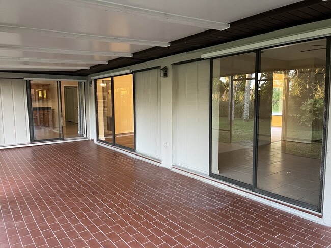 Photo - 1668 SW Herder Rd