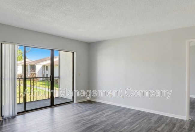 Photo - 8203 Sun Spring Cir