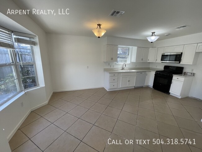 Photo - 3617 Charles Dr