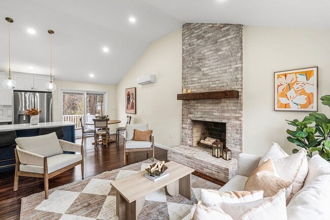 Photo - 7 Old North Rd